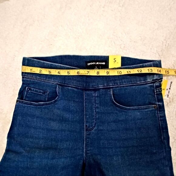 DKNY bermuda Jean shorts Size S - Picture 3 of 8